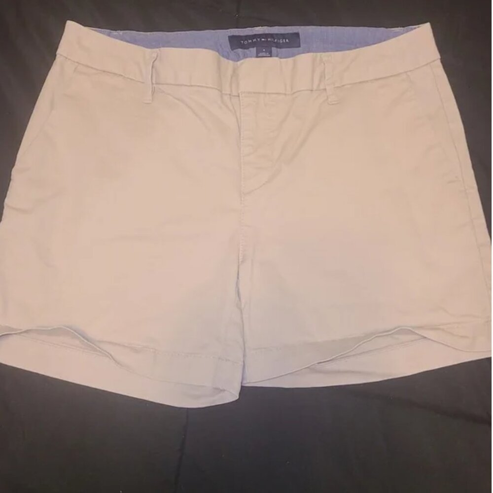 Tommy Hilfiger Beige Shorts – Size 4
